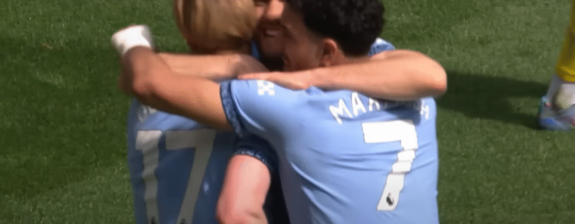 Chelsea kaalub Manchester City legendi palkamist