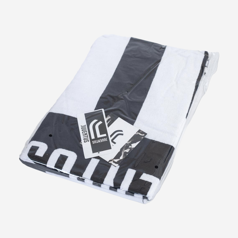 Juventus FC Crest Towel 2